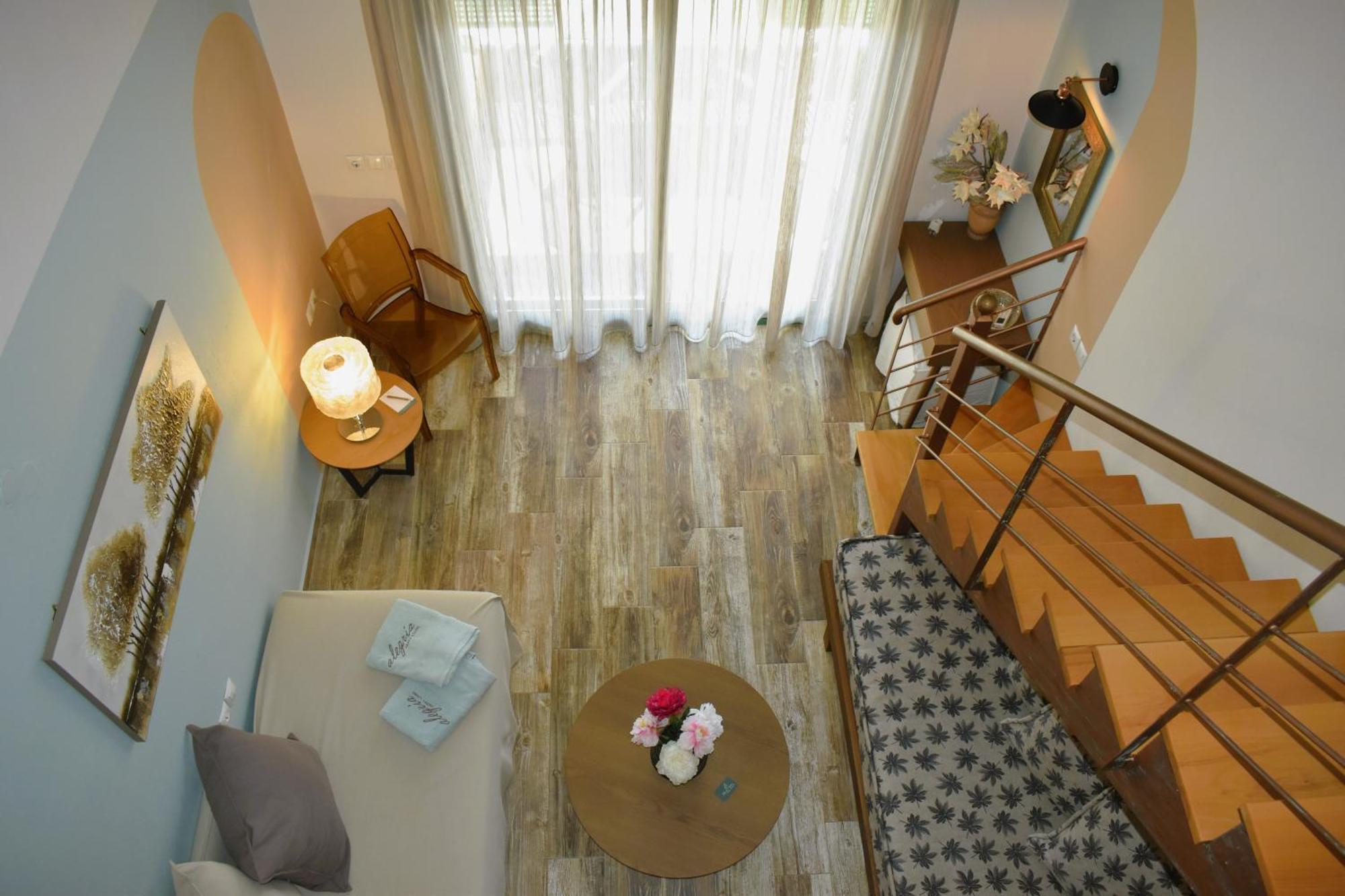 Alegria Suites 尼基季 外观 照片