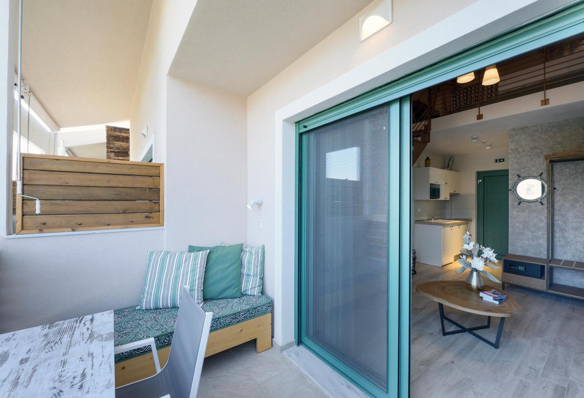 Alegria Suites 尼基季 客房 照片