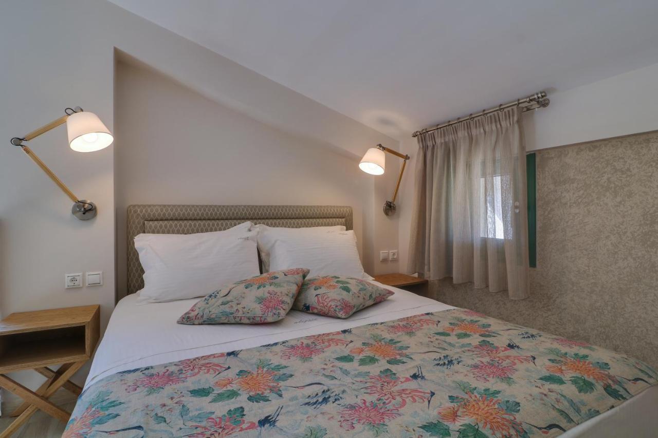Alegria Suites 尼基季 外观 照片