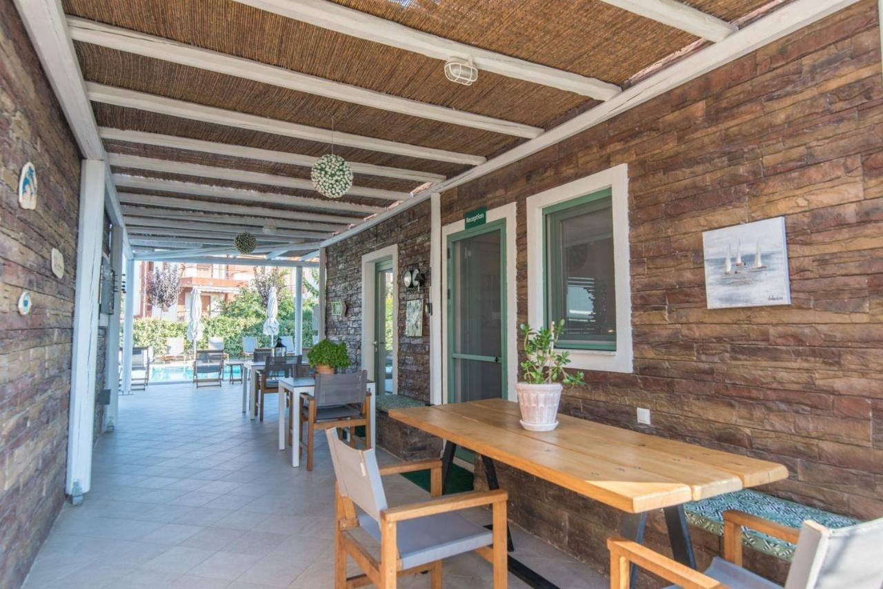 Alegria Suites 尼基季 外观 照片